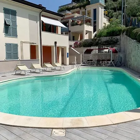 Beluga Holidays - 2 Bedrooms